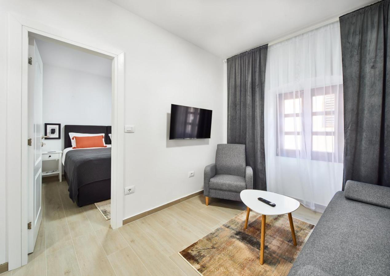 Cardo Apartments Poreč Exterior foto